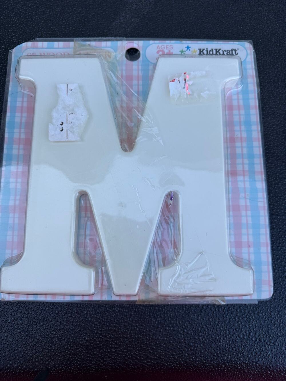 Kid Kraft, Ages 3+, Letter M. Decorate as you wish! New in package. 8" Letter